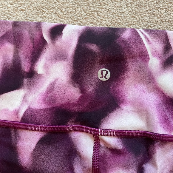 Lululemon Wunder Under crops - Picture 5 of 5